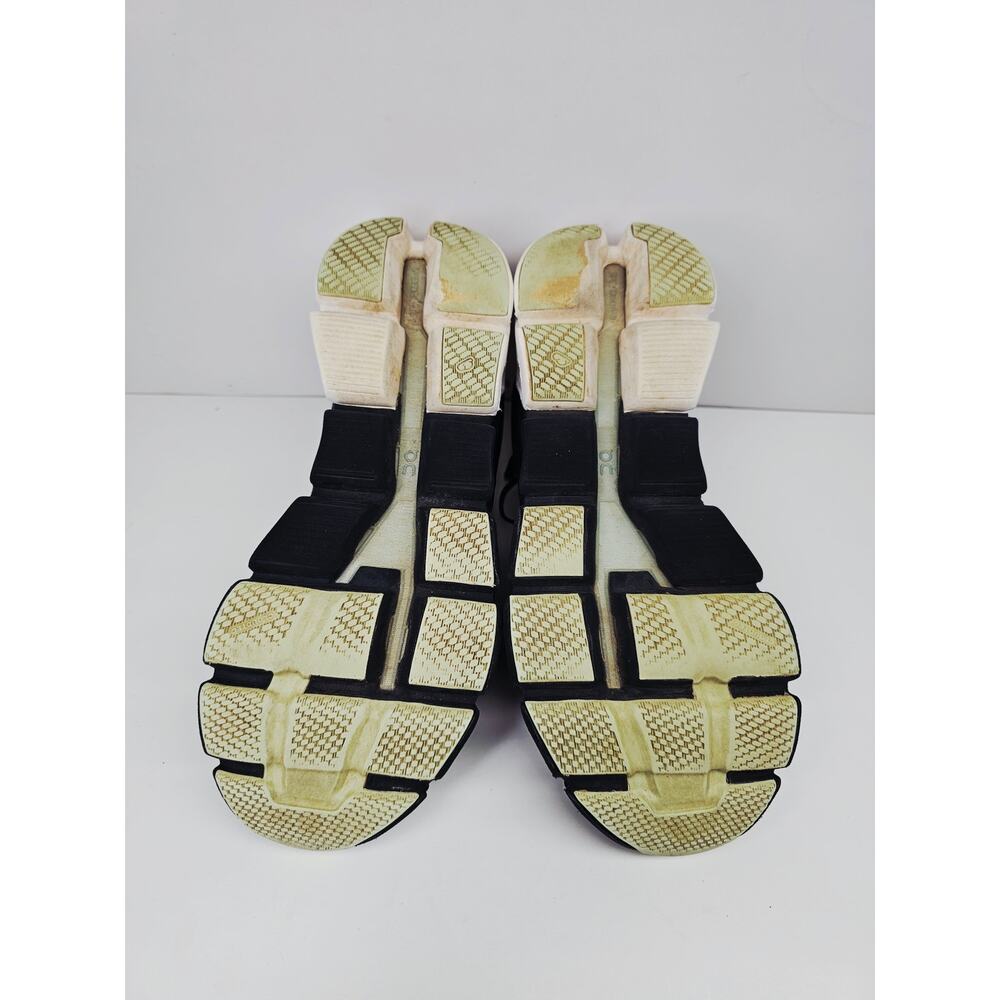 Oncloud Women 8.5 Comfy footwear - Picture 3 of 8